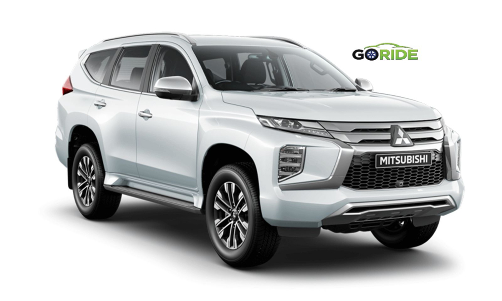 Mitsubishi Montero – Premium 7-Seater 4x4 Rental in Salalah & Muscat, Oman